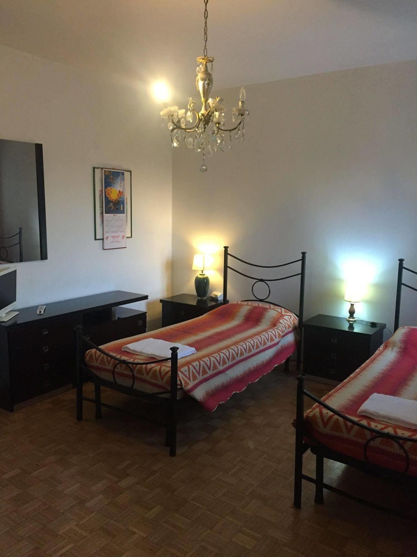 B&B Paradiso Mestre Bagian luar foto